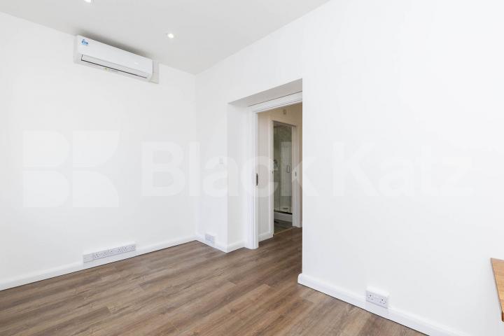 Newly refurbished one bedroom flat located in a stunning area Eversholt Street, Euston